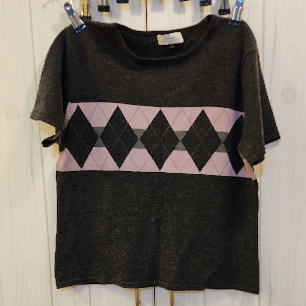 Tahari ASL Gray and Pink Argyle Sweater